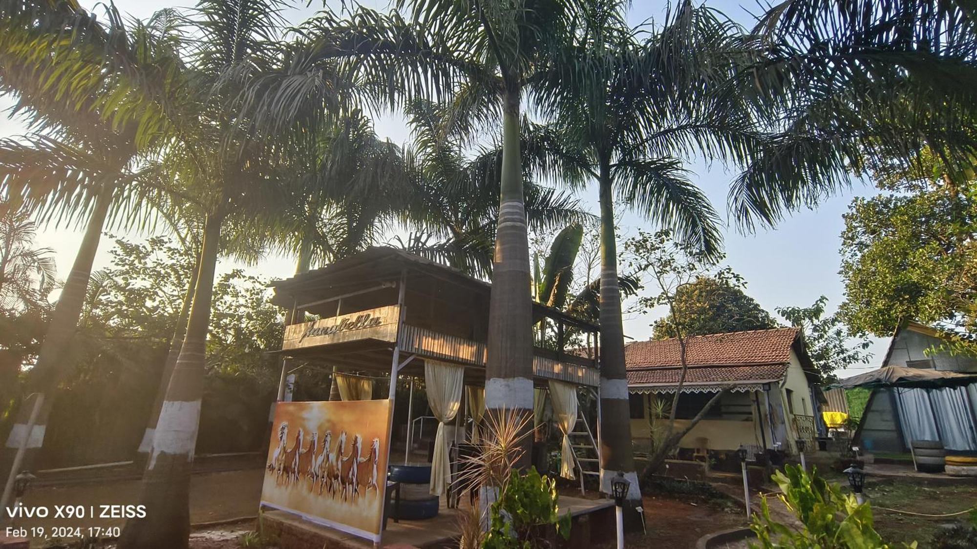 Annabella Resort, Guest House Khakurla エクステリア 写真